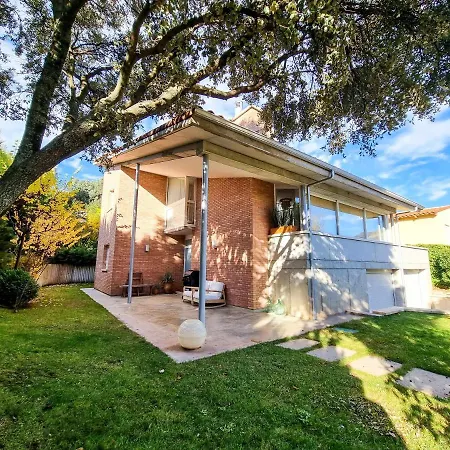 度假居 Guara Golf Y Pool Comotucasa