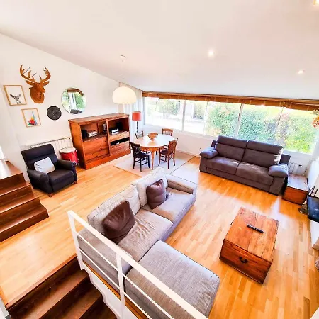 度假居 Guara Golf Y Pool Comotucasa Nueno