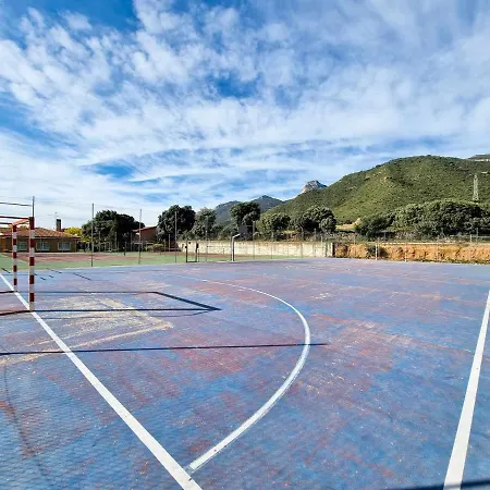 Guara Golf Y Pool Comotucasa * Nueno