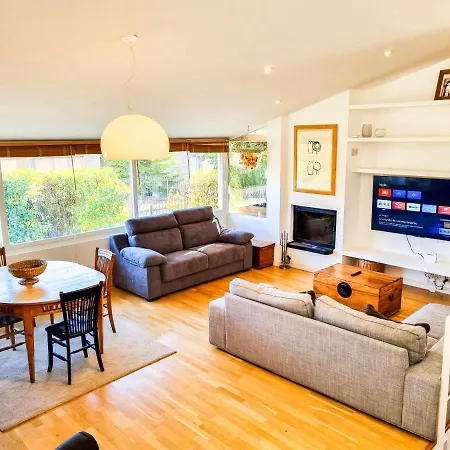 度假居 Guara Golf Y Pool Comotucasa